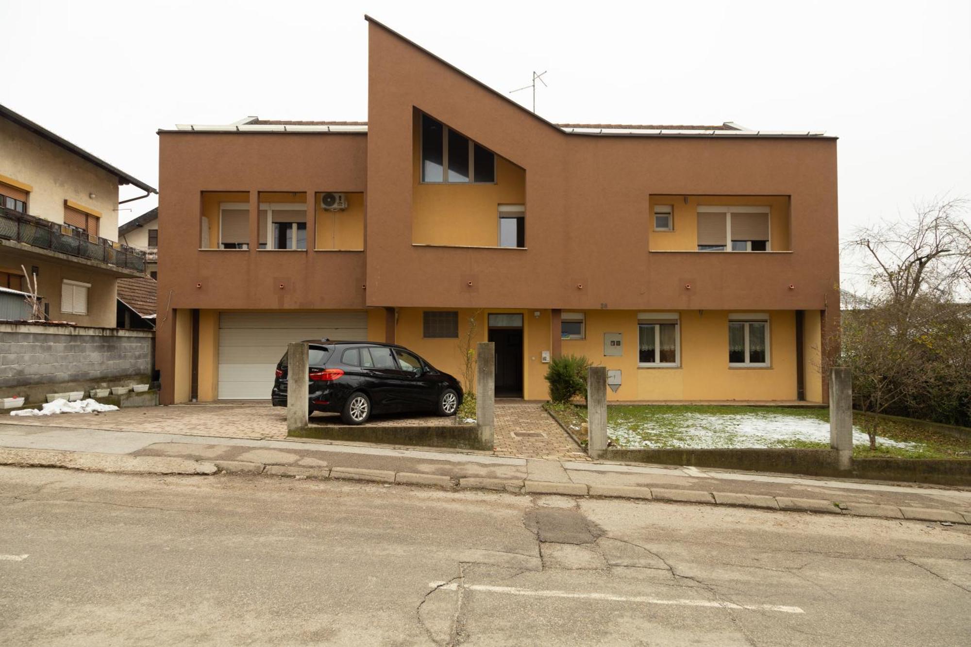 バニャ・ルカBolek Mansionアパートメント エクステリア 写真